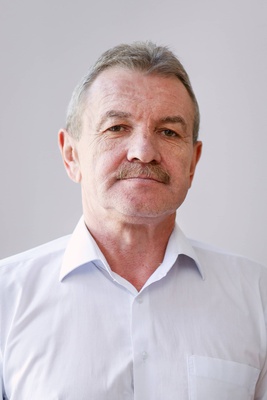Подлесных Геннадий Алексеевич