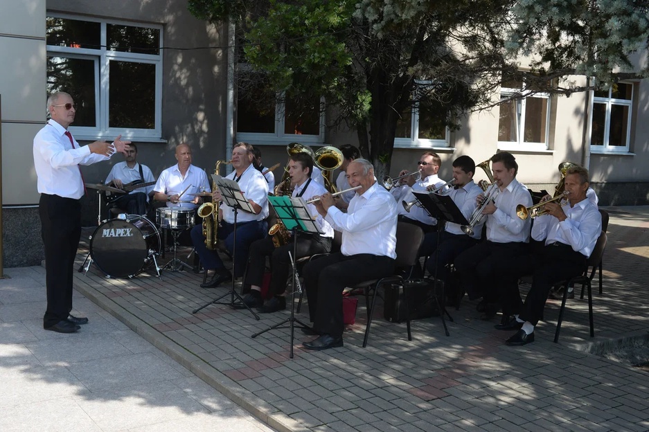 Духовой оркестр