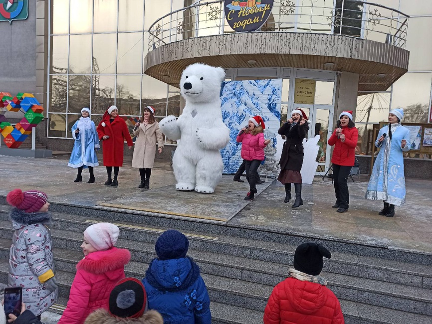 Парад Дедов Морозов 2020 Форум Губкин